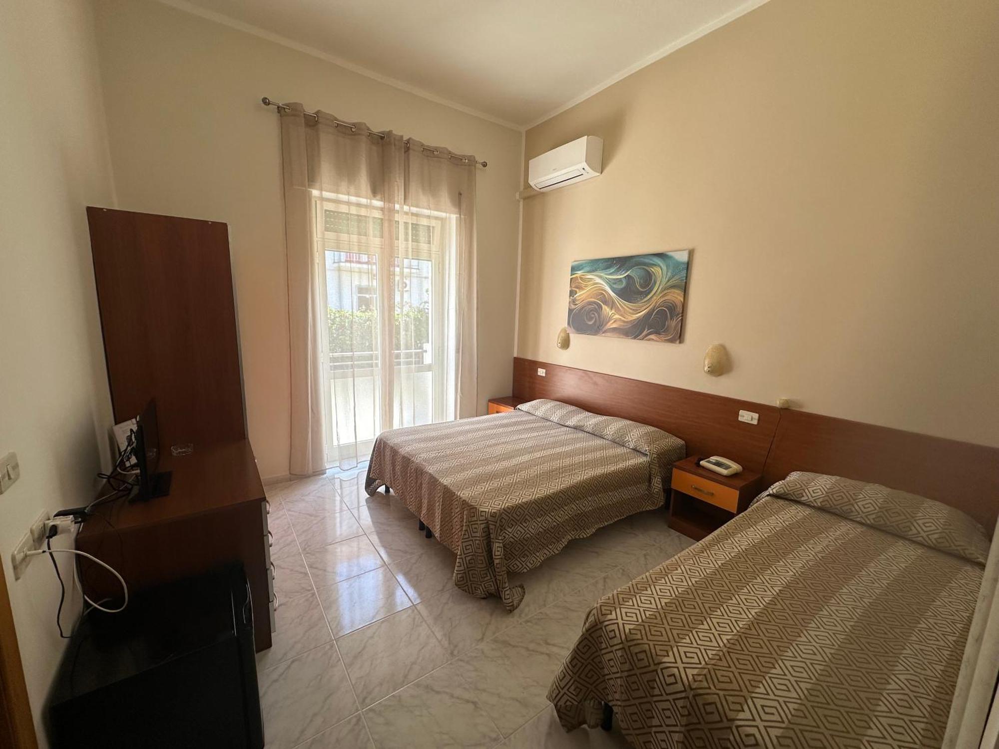Hotel Germania Praia a Mare Εξωτερικό φωτογραφία