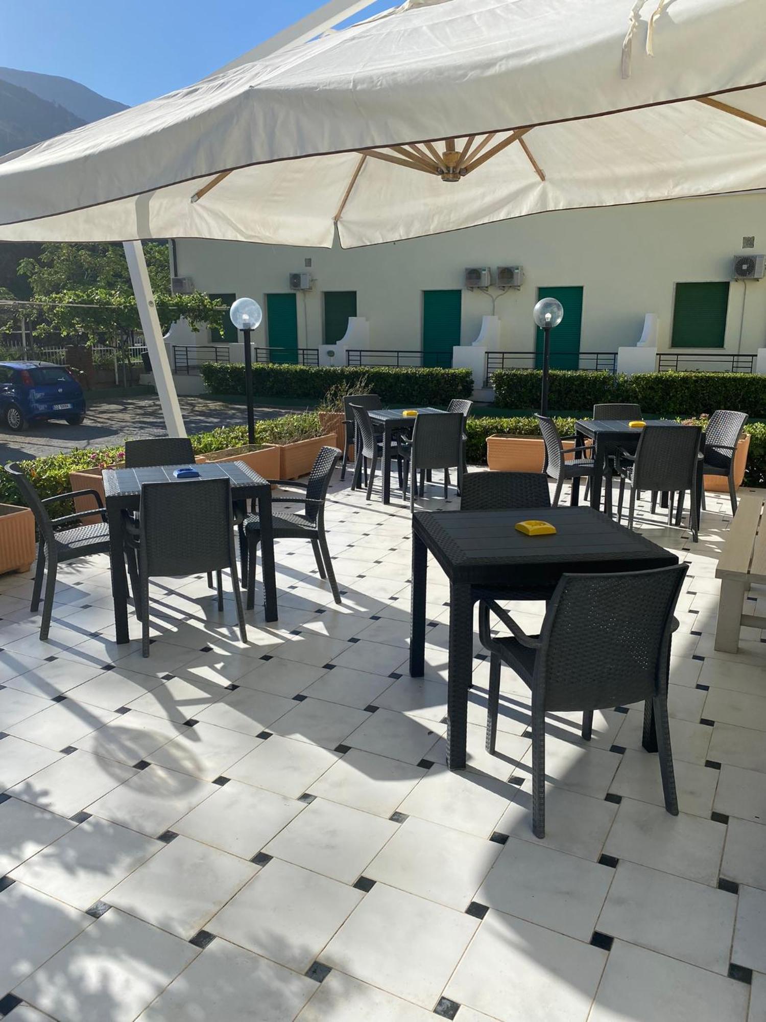 Hotel Germania Praia a Mare Εξωτερικό φωτογραφία