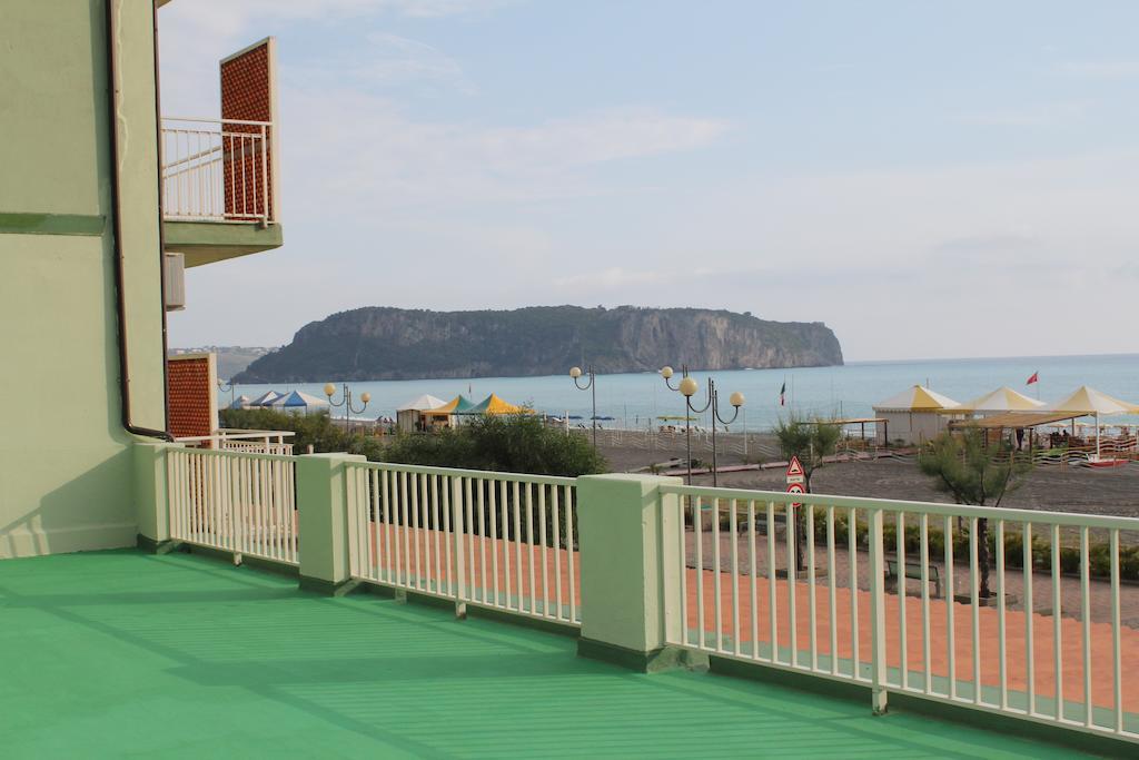 Hotel Germania Praia a Mare Εξωτερικό φωτογραφία